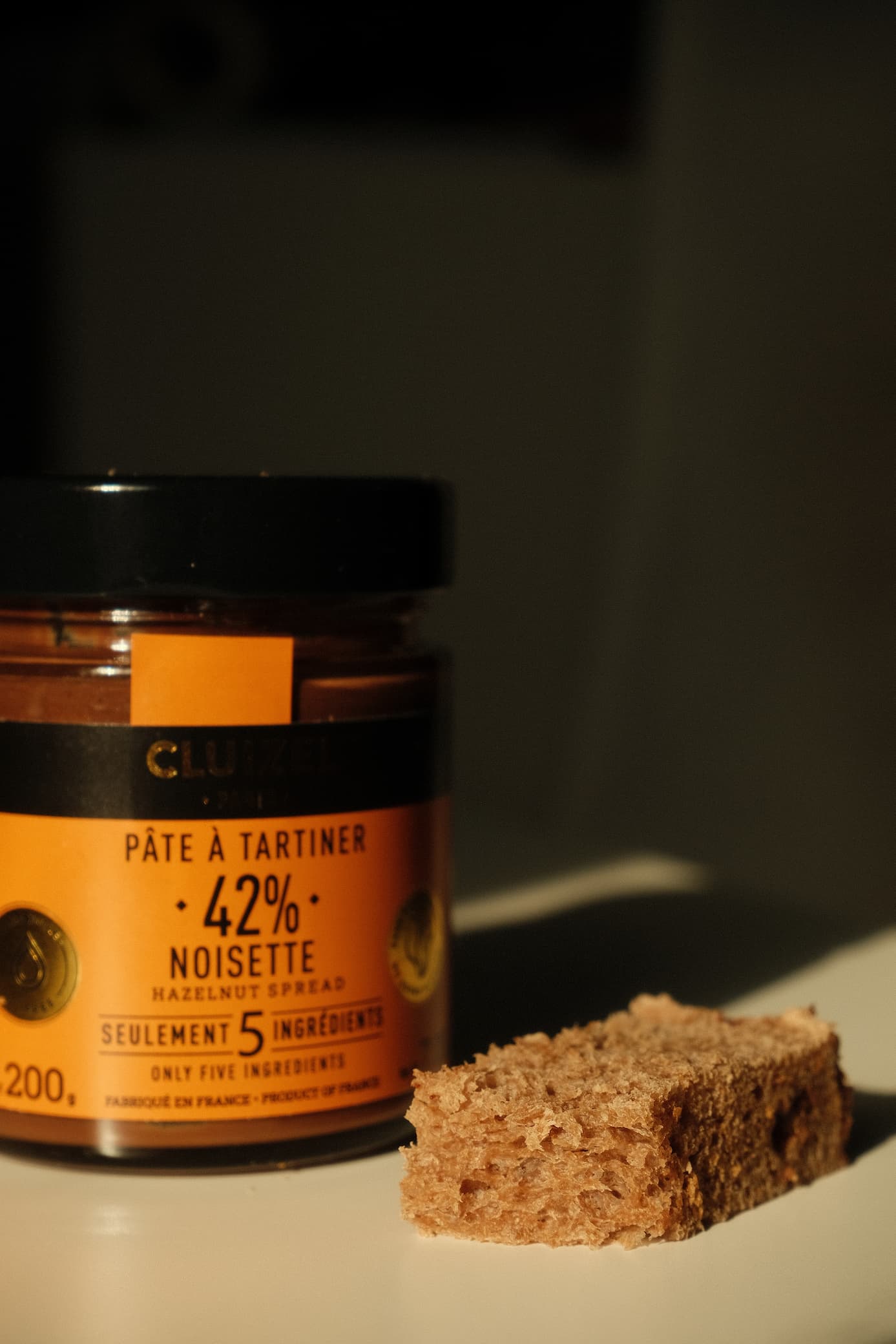 Hazelnut Brioche detail 8