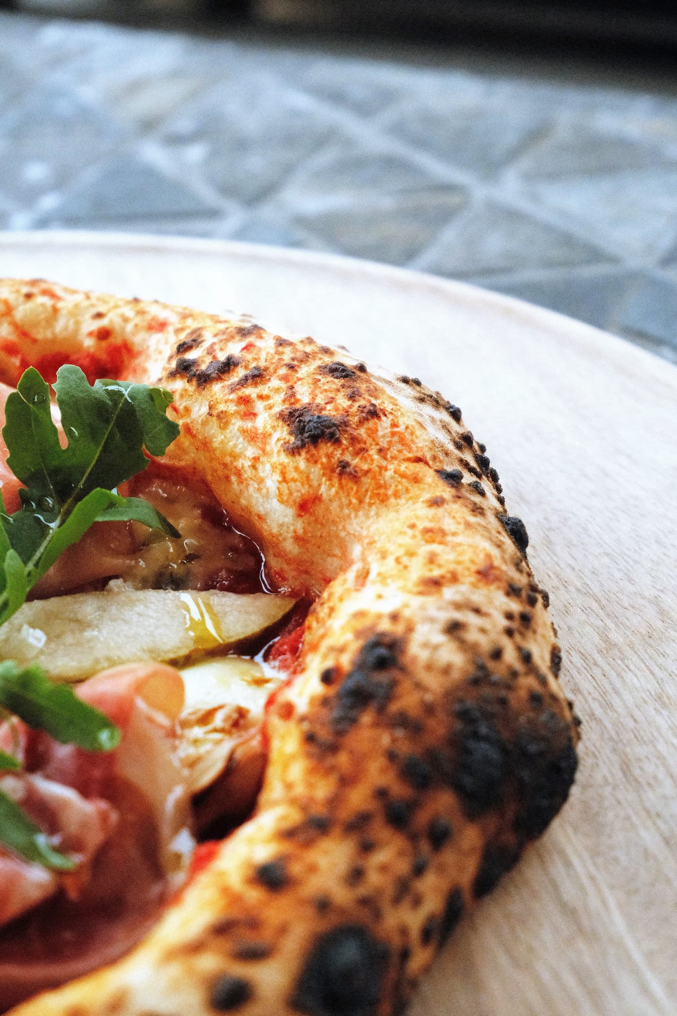 Pizza Napoletana detail 2