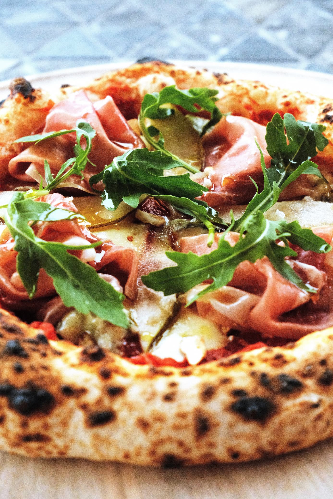 Pizza Napoletana detail 3